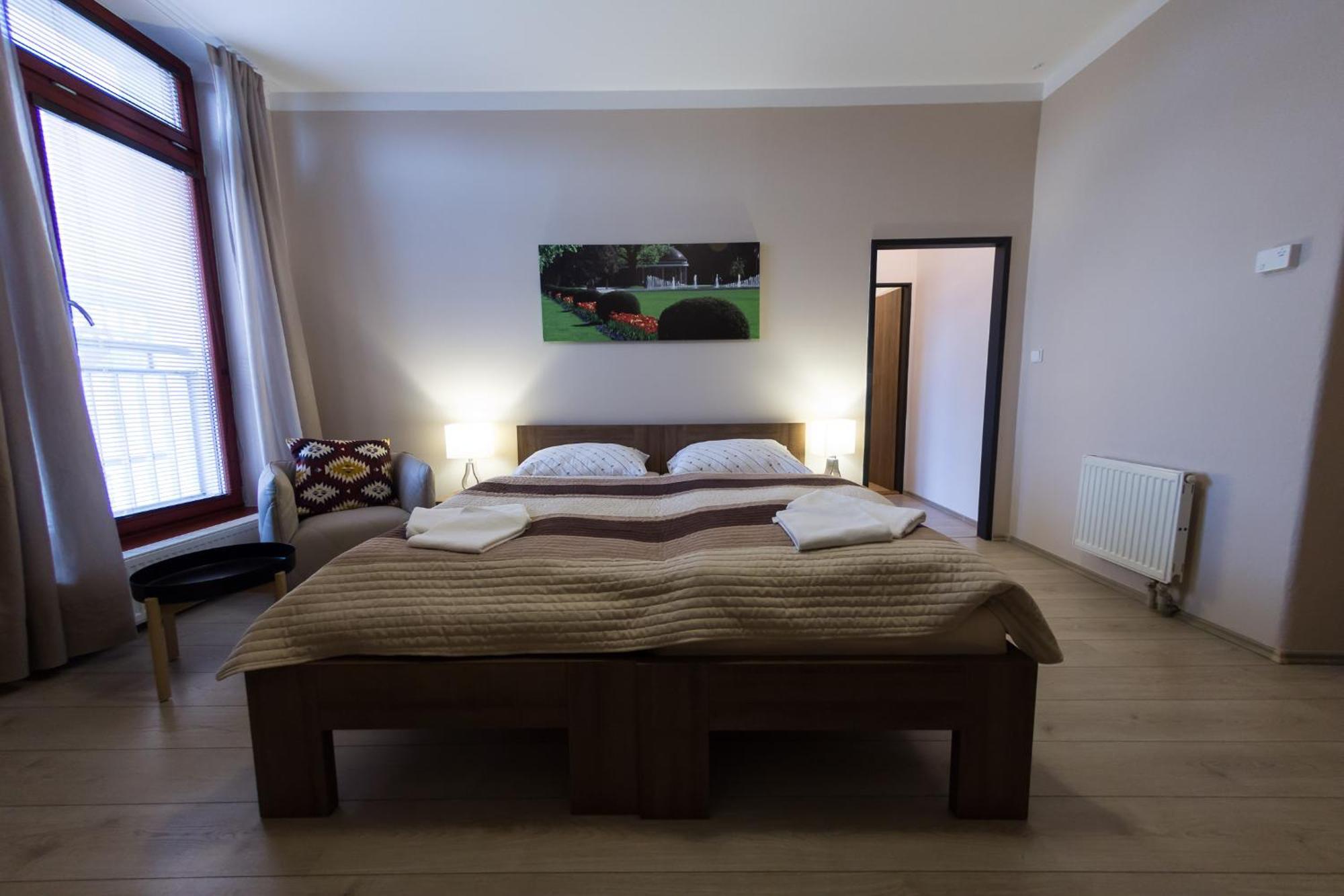 Penzion Apartmány Resident Poděbrady Esterno foto